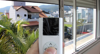 Imagem de um dos serviços ofertados pela empresa Vex Manutenção de Persianas Externas